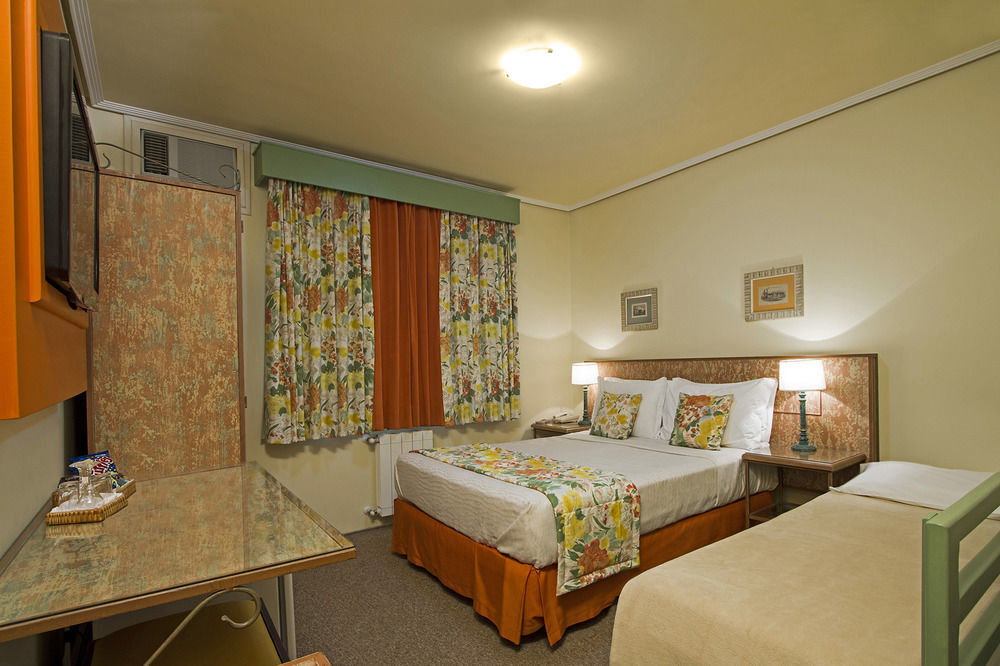 Tri Hotel Le Chateau Gramado Esterno foto